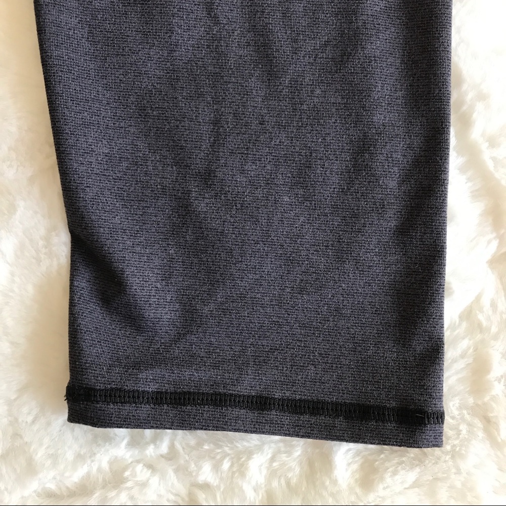 Fabletics Salar Printed Powerhold Capri Leggings - image 7